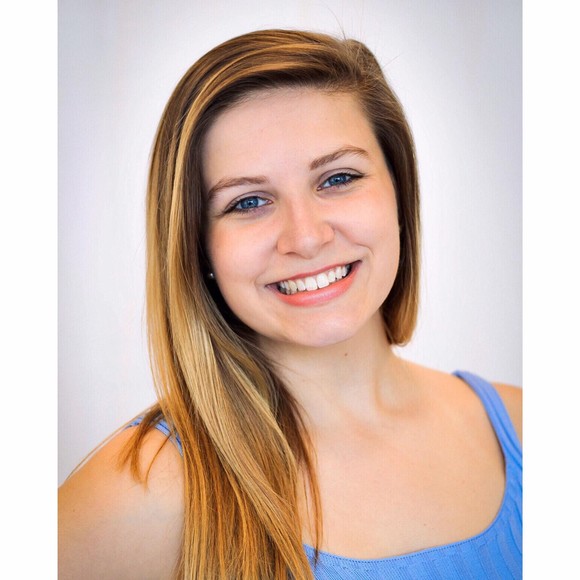 Meet your Posher, Kayla - Picture 1 of 1